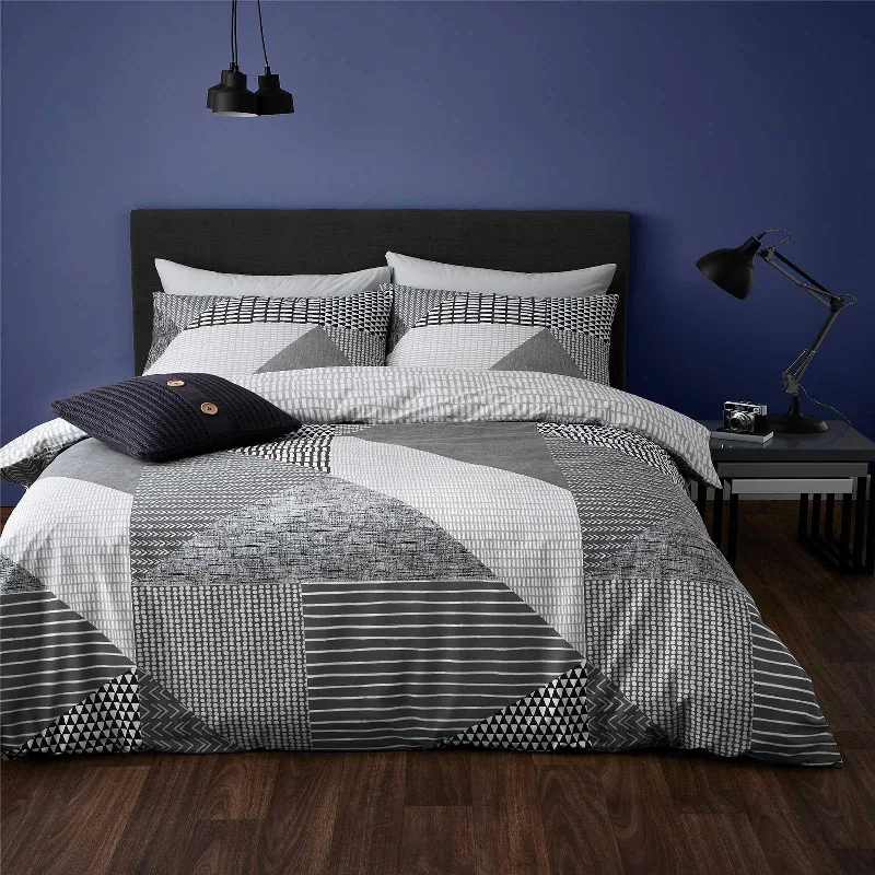 Larsson Geo Duvet Cover Set Grey