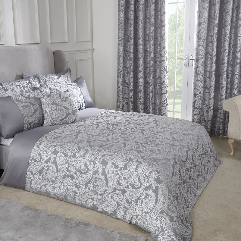 Duchess Silver Embellished Jacquard Duvet Set