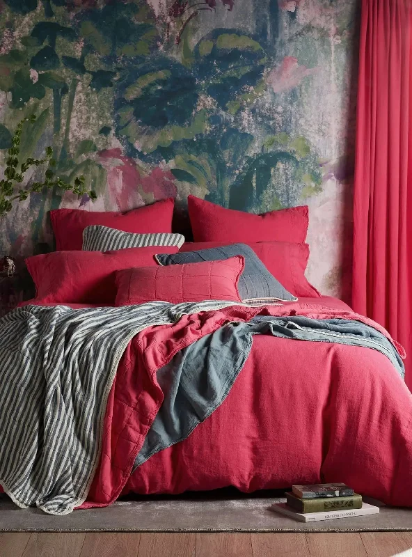 Hot Pink 100% Linen Bed Linen