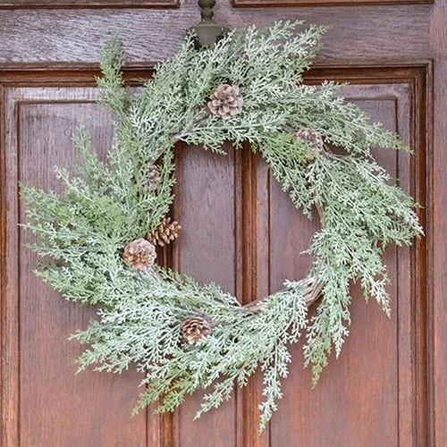 Woodland Cedar Wreath 20"