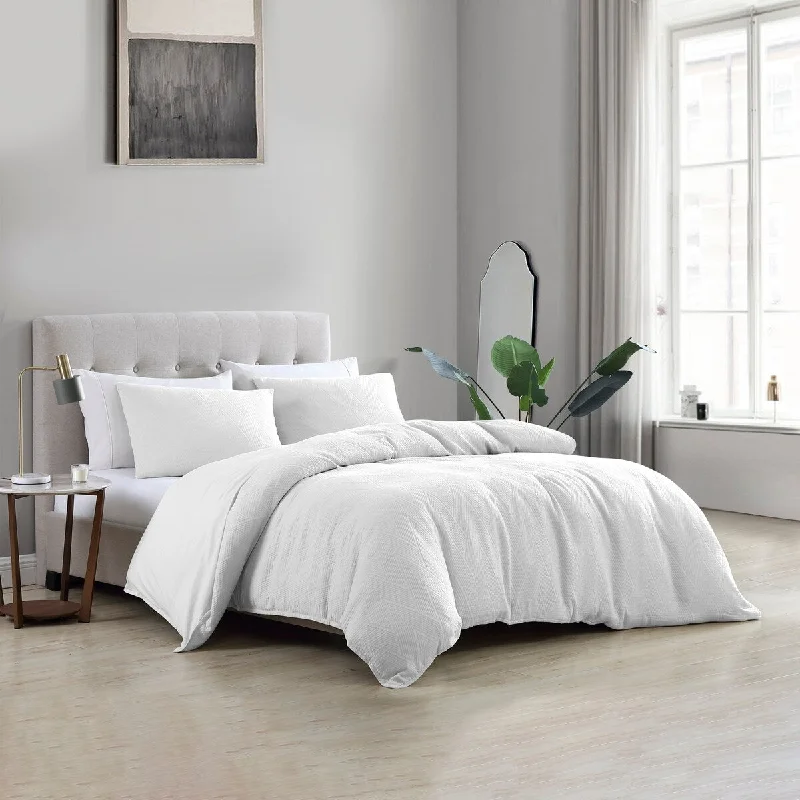 Brielle Home Wesley Solid Cotton Matelasse Comforter Set