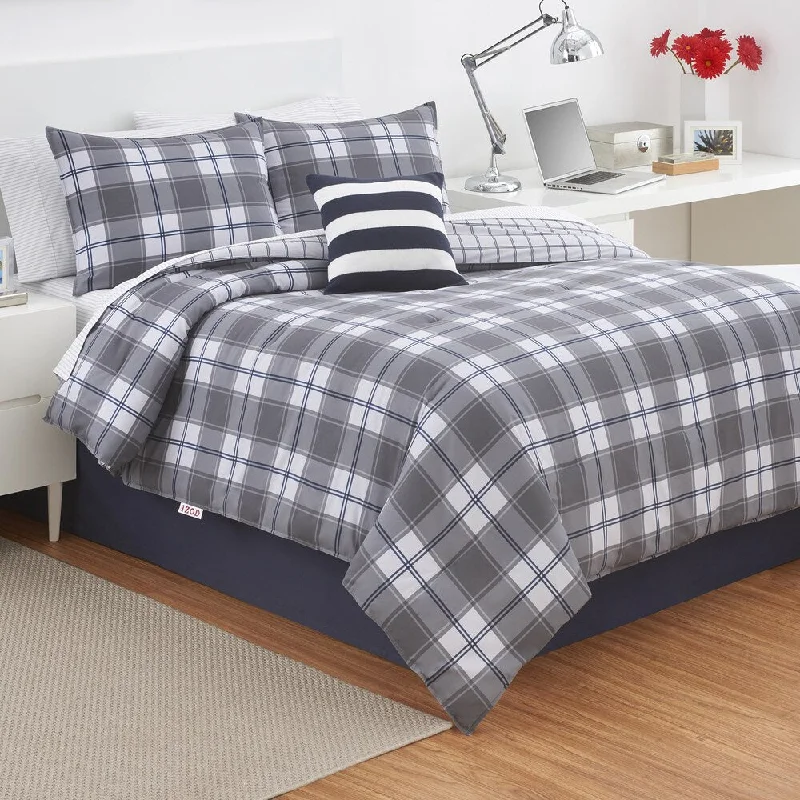 Izod Fairfax Plaid Comforter Set