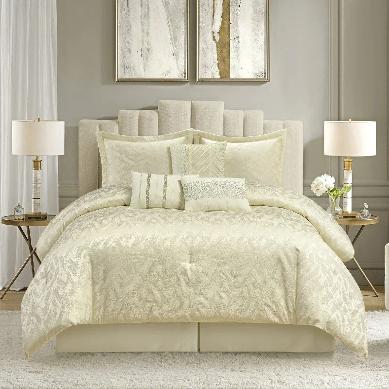 Nanshing Eris 7 Piece Modern Glam Comforter Set