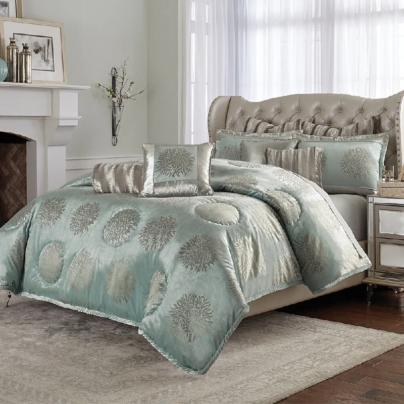 Regent 10-Piece Ice Blue King Comforter Set