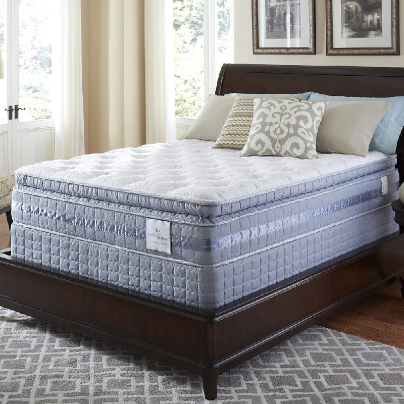 Serta Perfect Sleeper Majestic Retreat Super Pillow Top Full-size Mattress Set