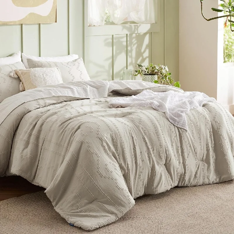 Tufted Comforter Set Queen- 3 Pieces for All Seasons